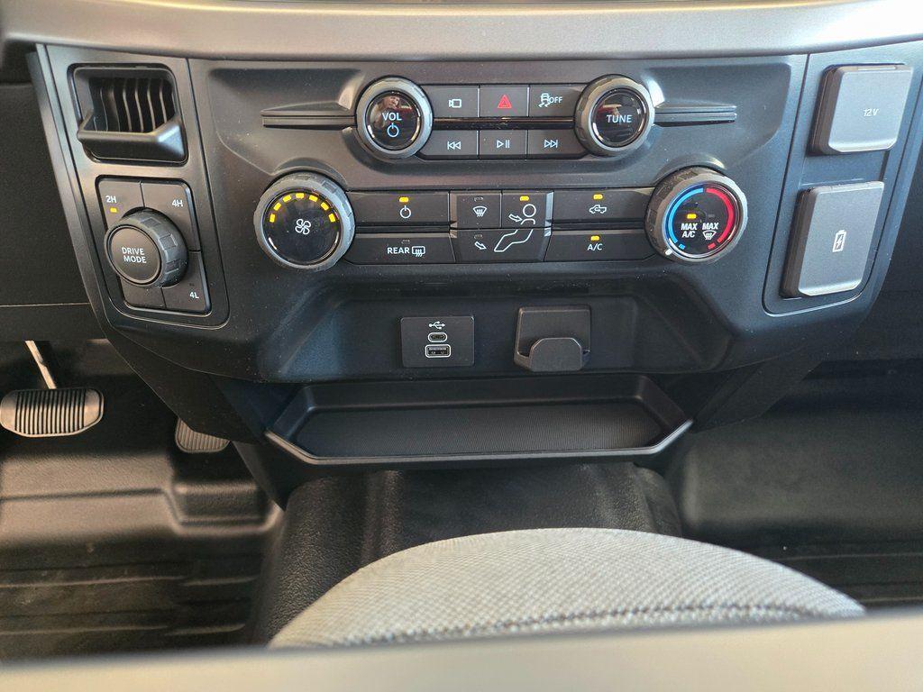 new 2025 Ford F-150 car, priced at $47,124