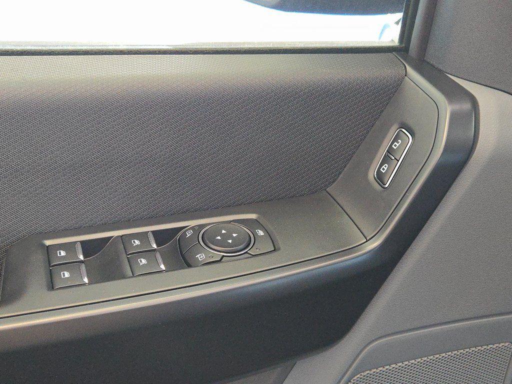 new 2025 Ford F-150 car, priced at $47,124