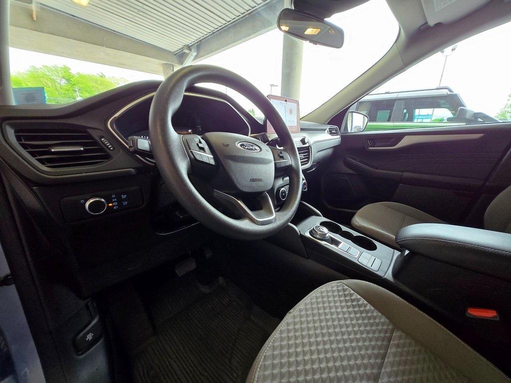 used 2022 Ford Escape car, priced at $23,899