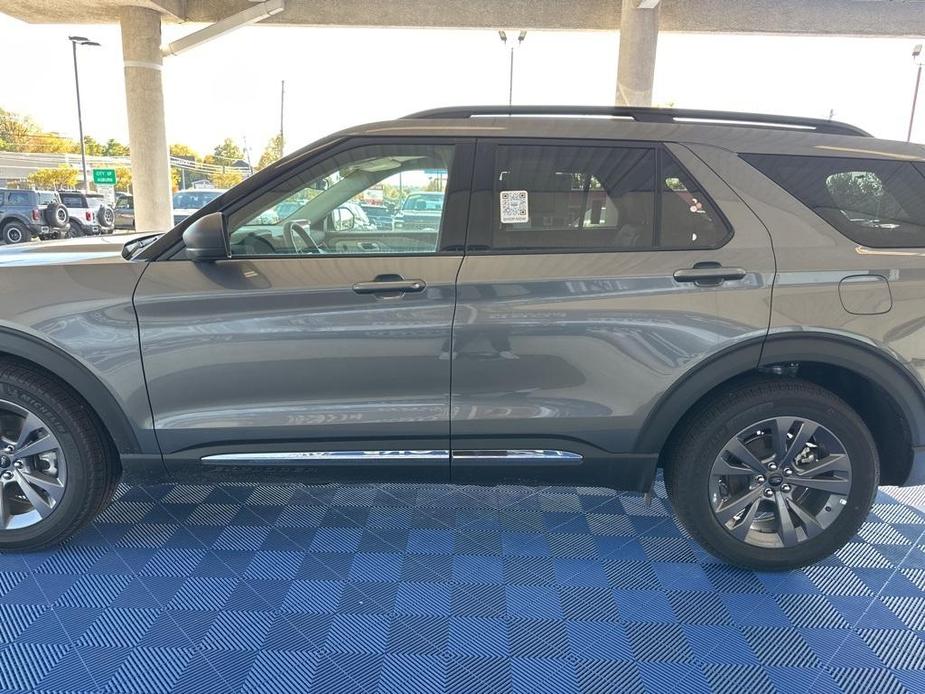 new 2025 Ford Explorer car, priced at $46,809