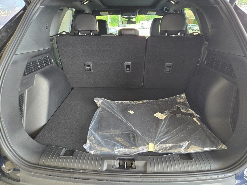 new 2025 Ford Escape car, priced at $33,708