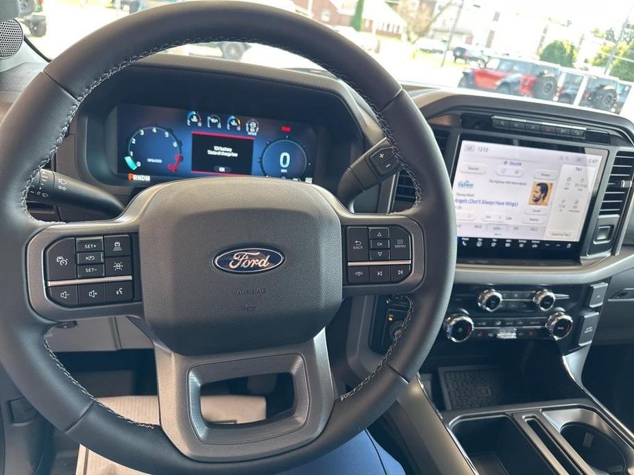 new 2024 Ford F-150 car, priced at $60,620