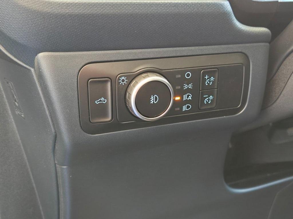 new 2025 Ford Maverick car, priced at $38,406