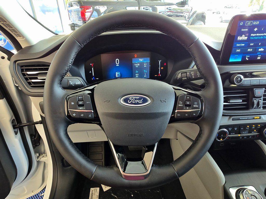 new 2025 Ford Escape car, priced at $26,499