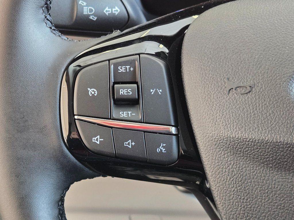 new 2025 Ford Escape car, priced at $26,499