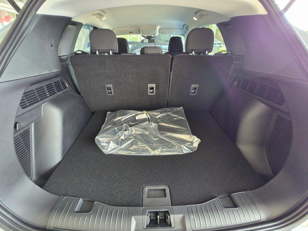 new 2025 Ford Escape car, priced at $26,499