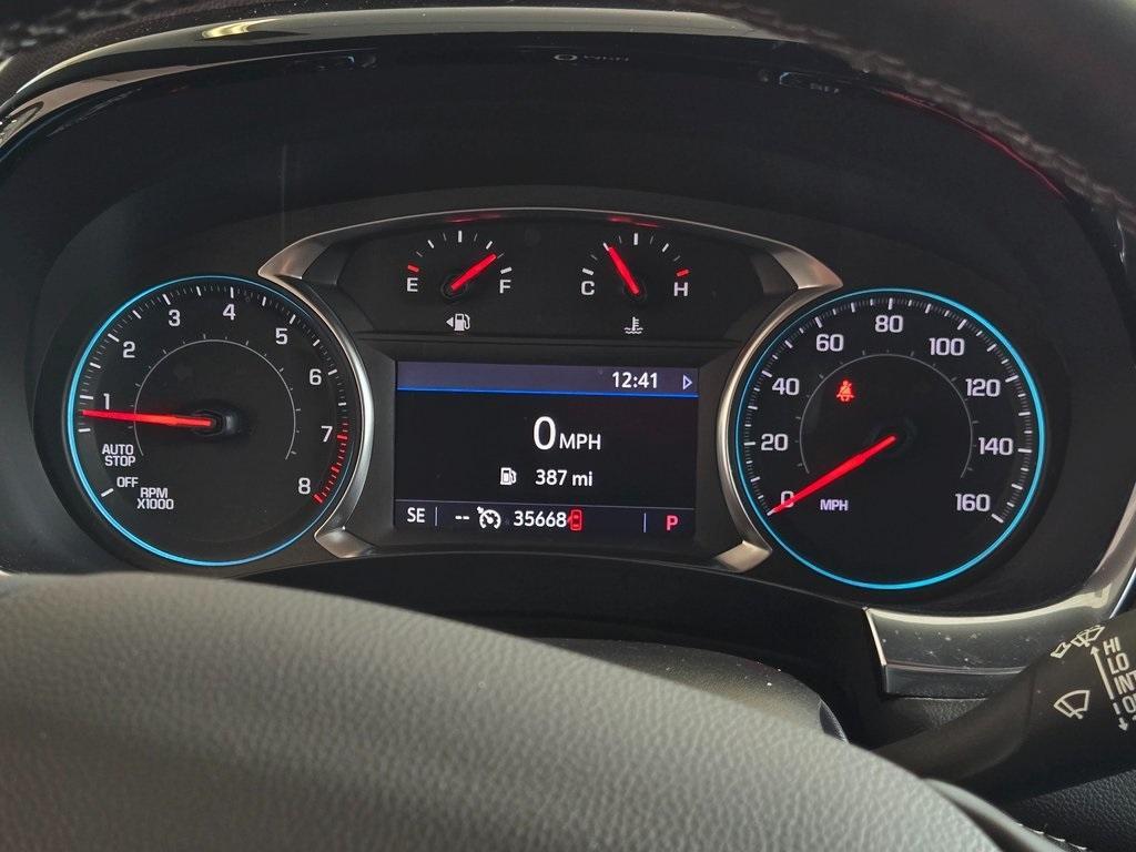used 2023 Chevrolet Traverse car, priced at $33,983