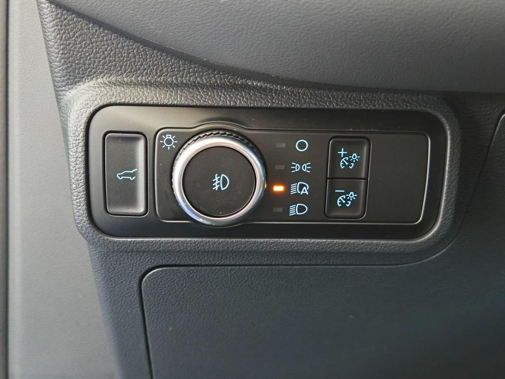new 2025 Ford Explorer car, priced at $44,691