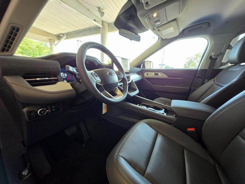 new 2025 Ford Explorer car, priced at $44,691