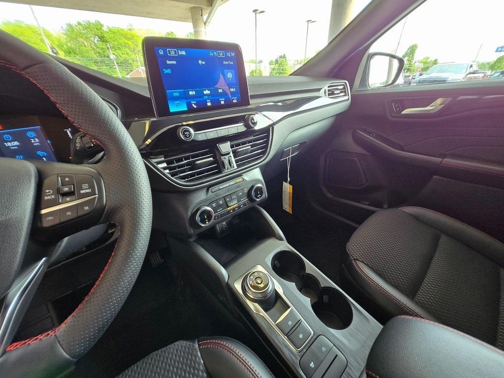 new 2025 Ford Escape car, priced at $32,147