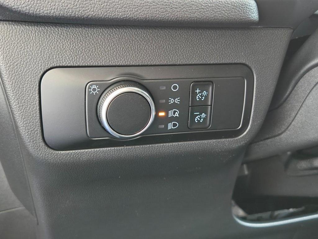 new 2025 Ford Escape car, priced at $32,147