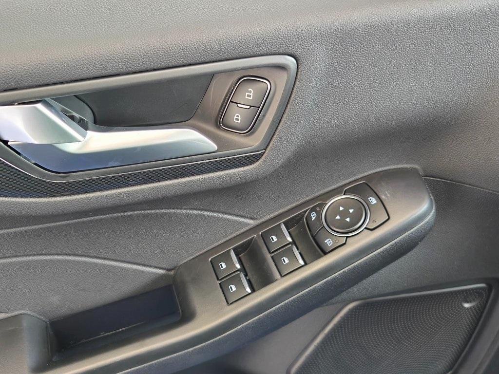 new 2025 Ford Escape car, priced at $32,147