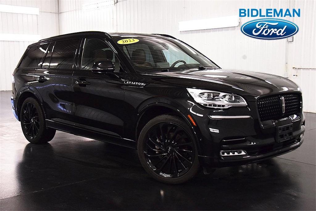 used 2023 Lincoln Aviator car, priced at $49,995