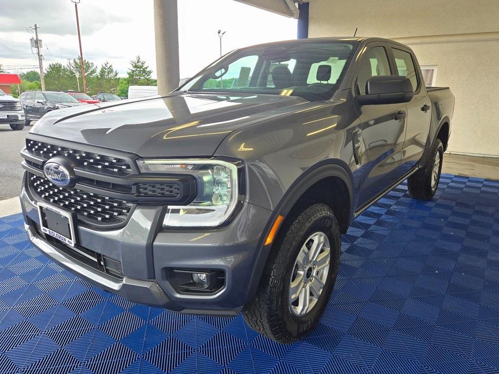 new 2025 Ford Ranger car, priced at $33,561