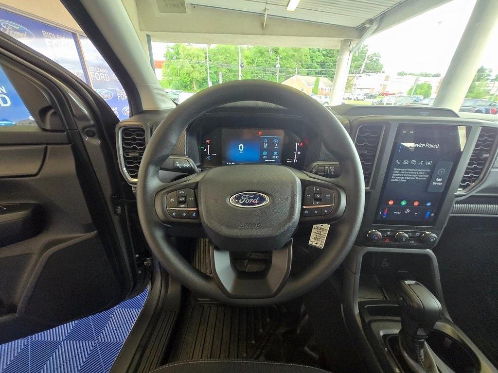 new 2025 Ford Ranger car, priced at $33,561