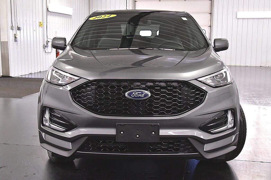 new 2024 Ford Edge car, priced at $40,818