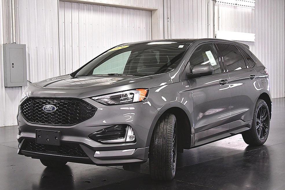 new 2024 Ford Edge car, priced at $40,818