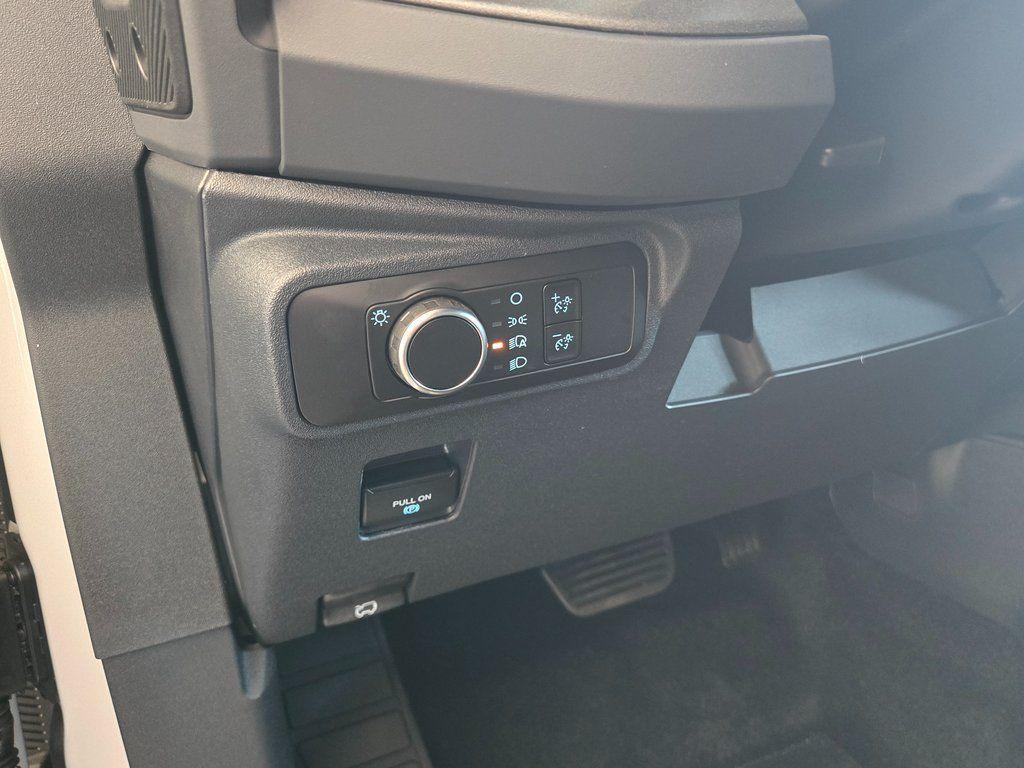 new 2025 Ford Bronco car, priced at $41,499