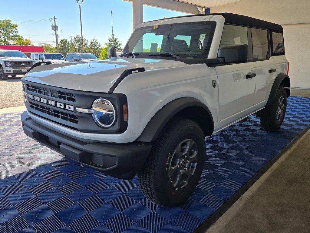 new 2025 Ford Bronco car, priced at $41,499