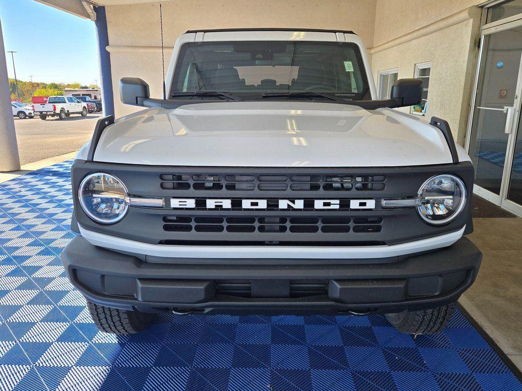 new 2025 Ford Bronco car, priced at $41,499