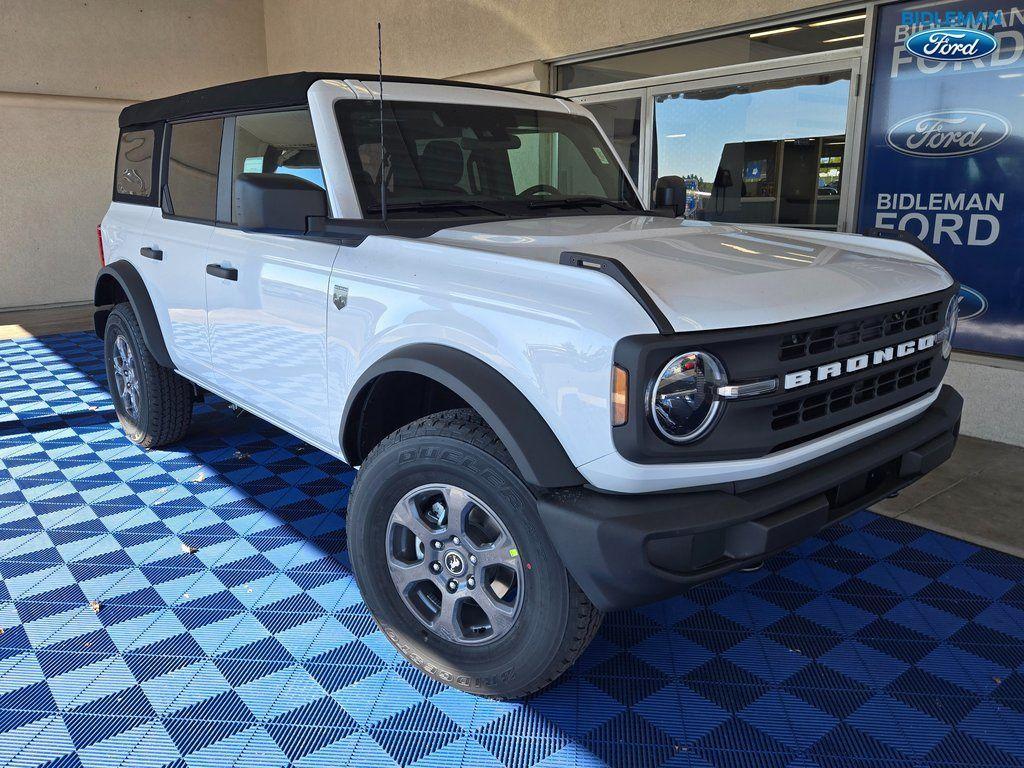 new 2025 Ford Bronco car, priced at $41,499
