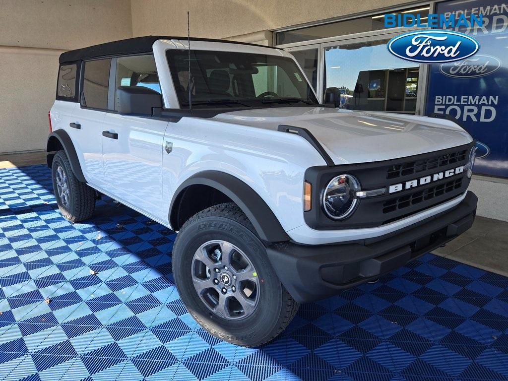 new 2025 Ford Bronco car, priced at $43,087