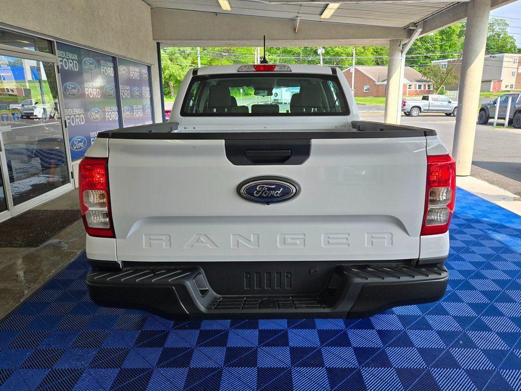 new 2025 Ford Ranger car, priced at $31,999