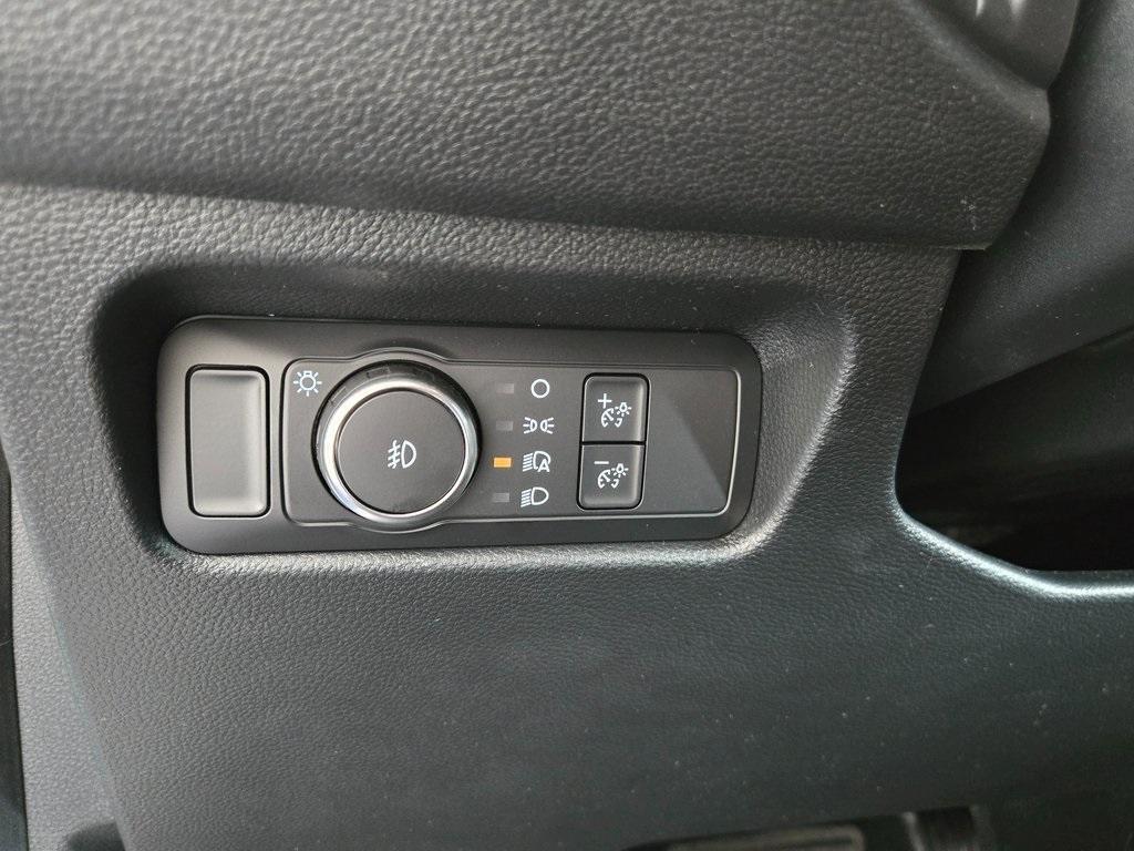 new 2025 Ford Ranger car, priced at $33,583