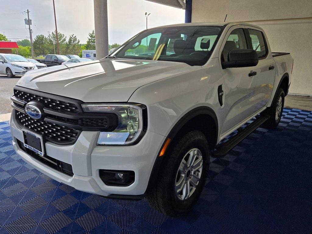 new 2025 Ford Ranger car, priced at $33,583