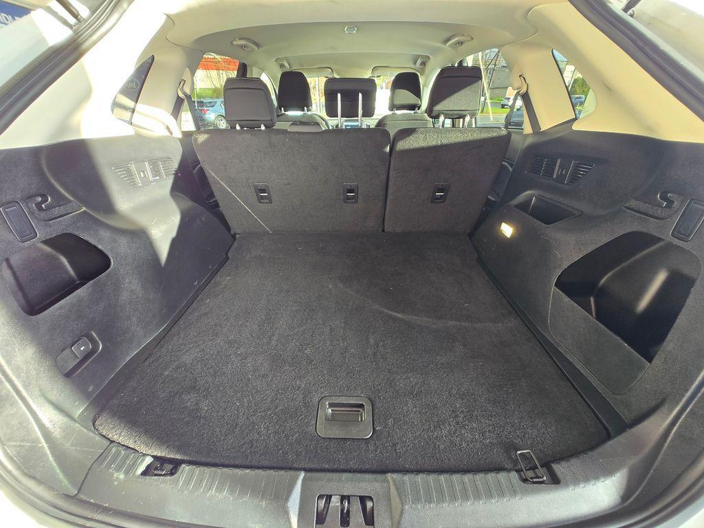 used 2022 Ford Edge car, priced at $22,359