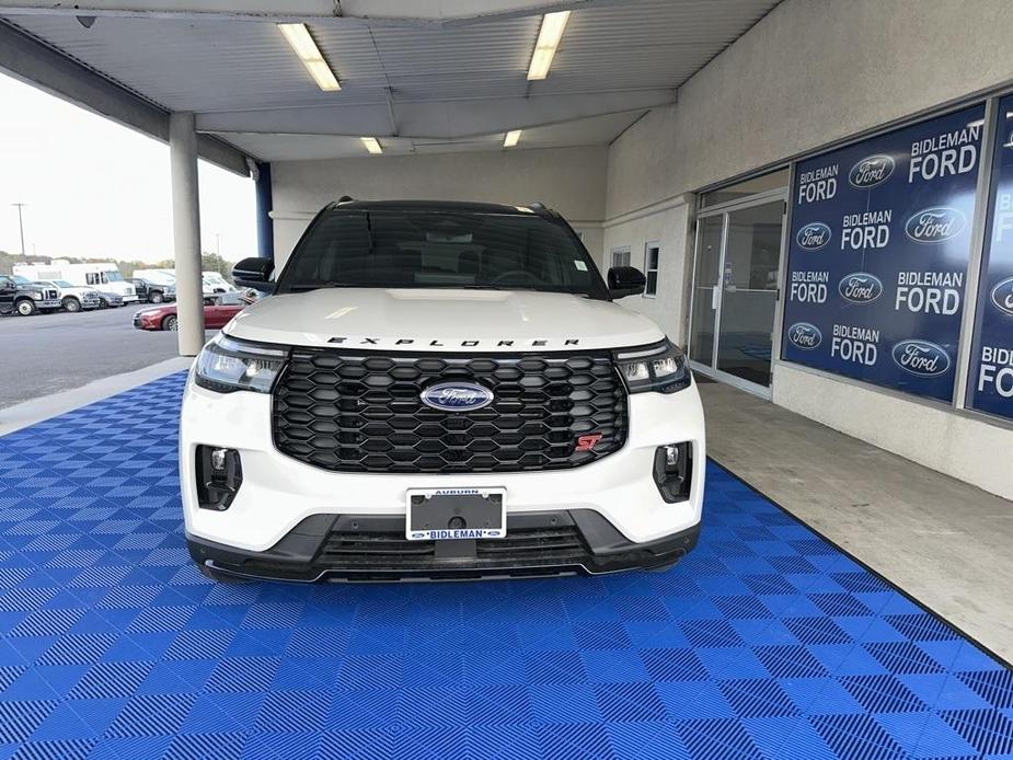 new 2025 Ford Explorer car, priced at $63,498