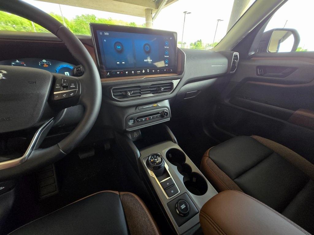 new 2025 Ford Bronco Sport car, priced at $35,587