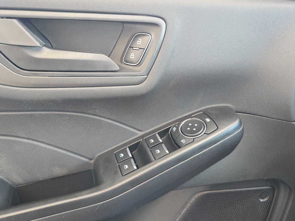 new 2025 Ford Escape car, priced at $26,499