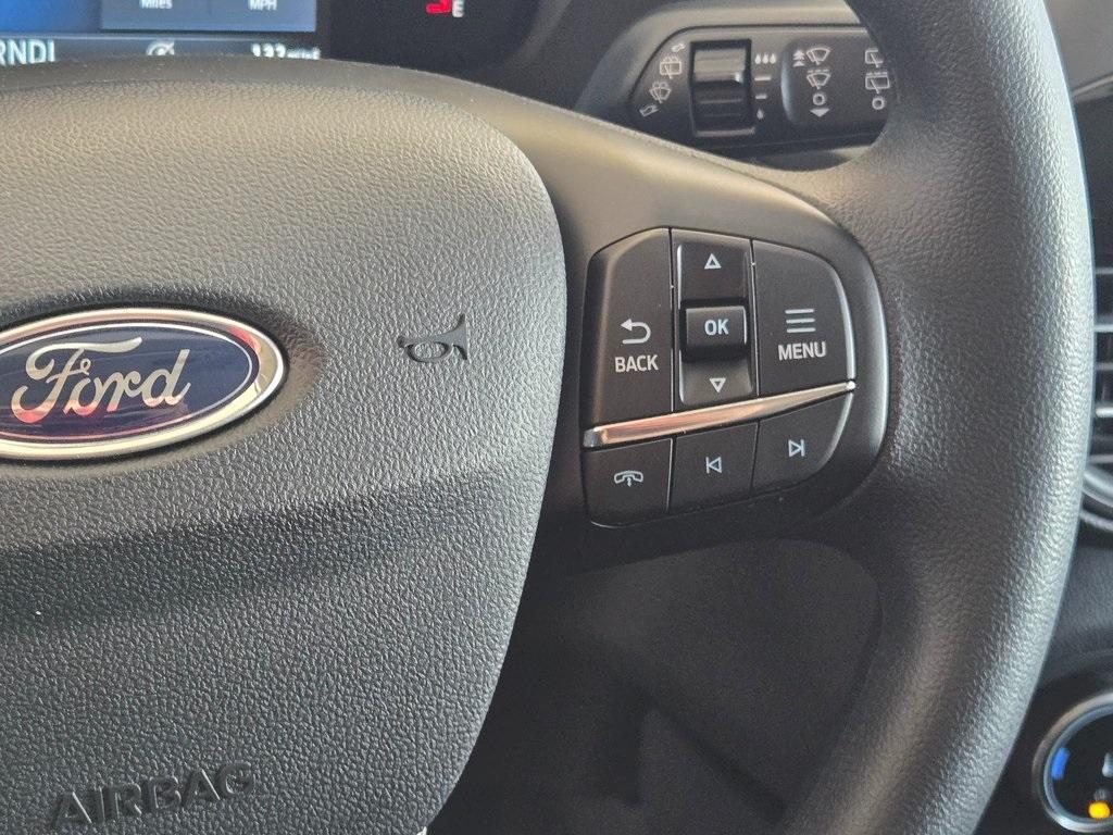 new 2025 Ford Escape car, priced at $27,550