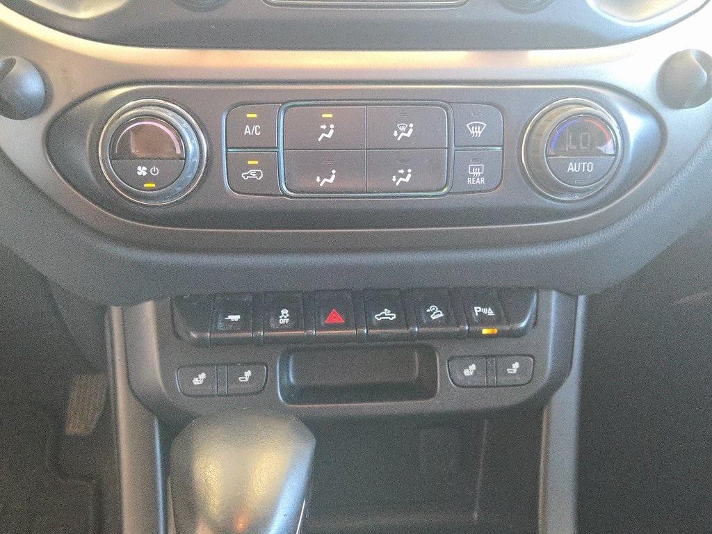 used 2022 Chevrolet Colorado car, priced at $28,464