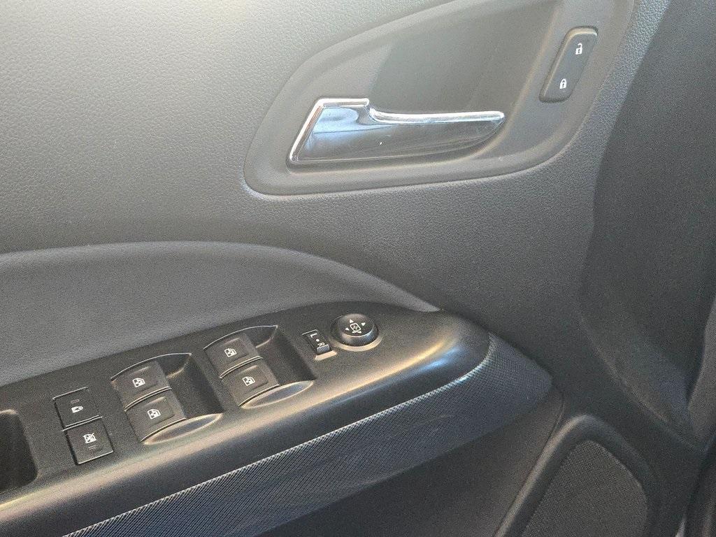 used 2022 Chevrolet Colorado car, priced at $28,464
