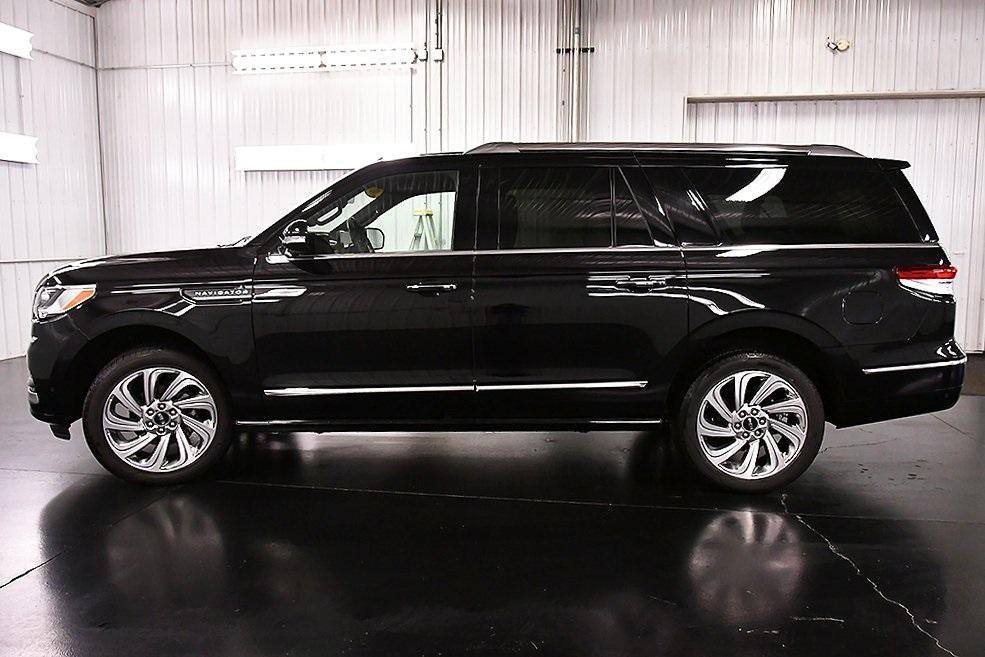 used 2024 Lincoln Navigator L car, priced at $89,995
