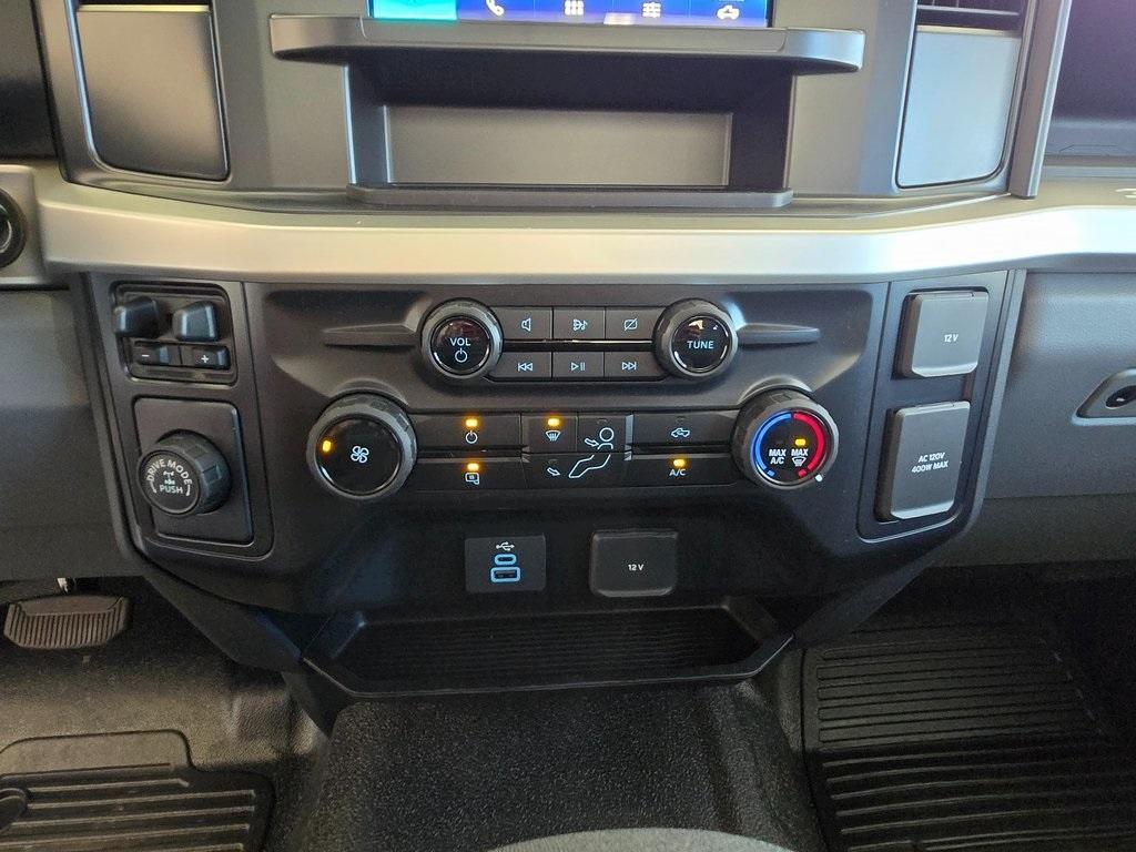 new 2024 Ford F-350 car, priced at $53,332