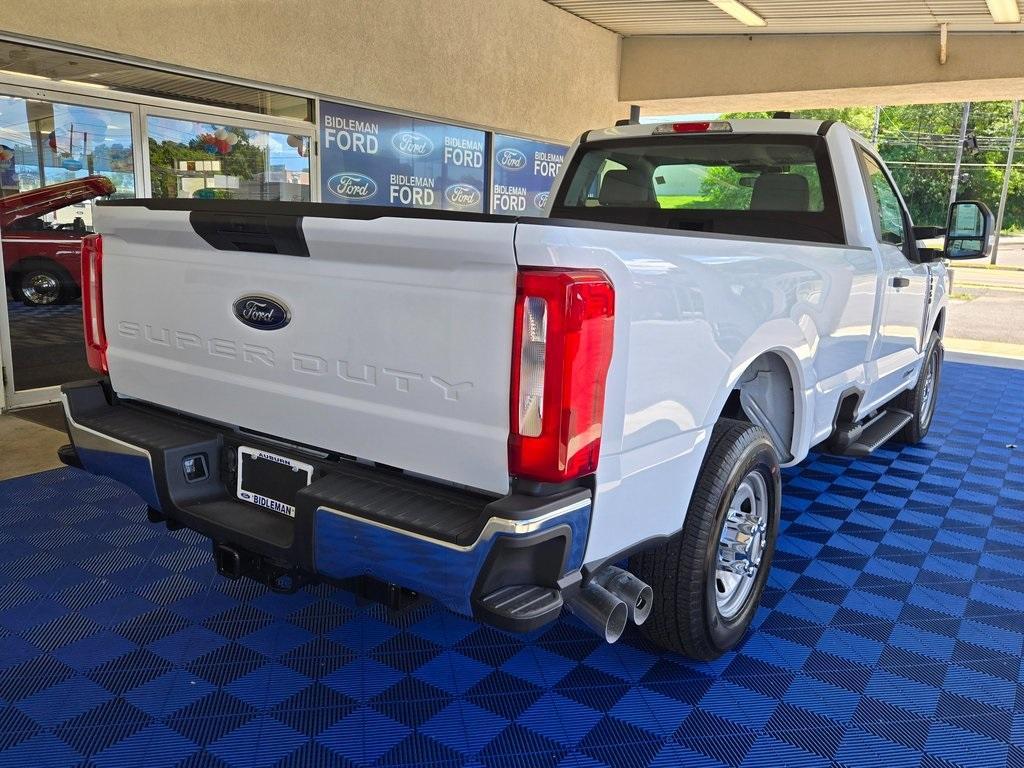 new 2024 Ford F-350 car, priced at $53,332