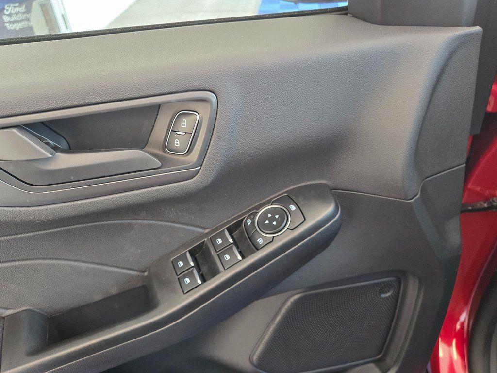 new 2025 Ford Escape car, priced at $27,499