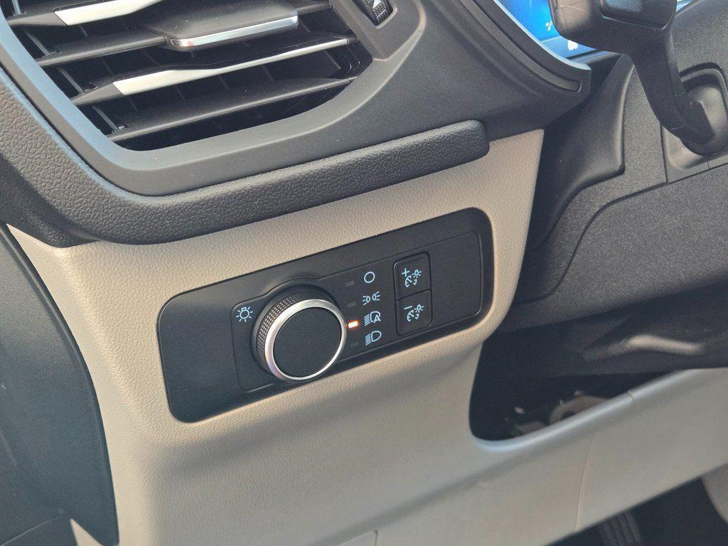 new 2025 Ford Escape car, priced at $27,499