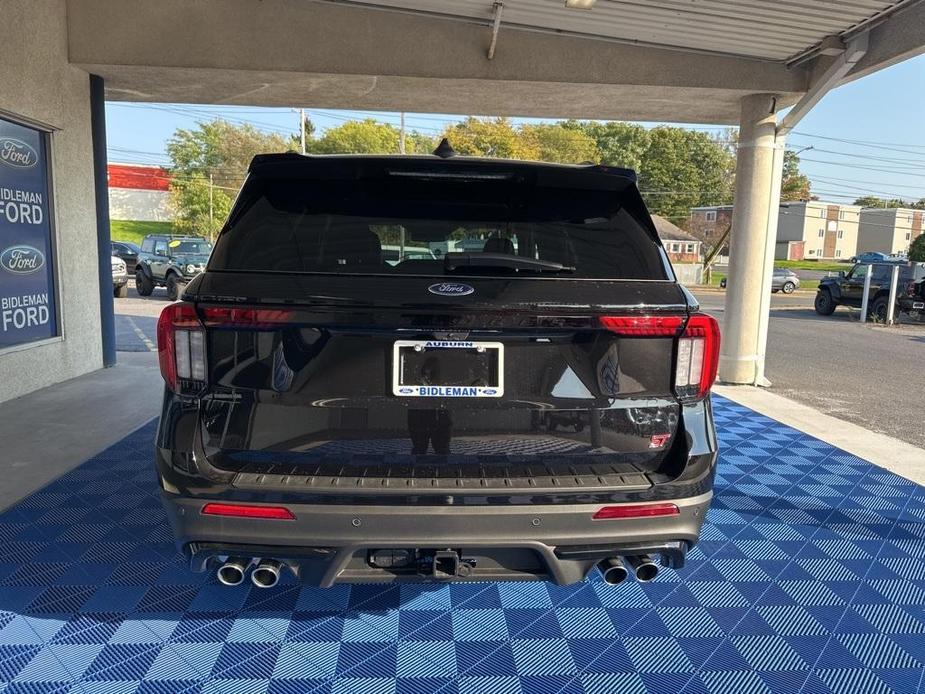 new 2025 Ford Explorer car, priced at $58,286