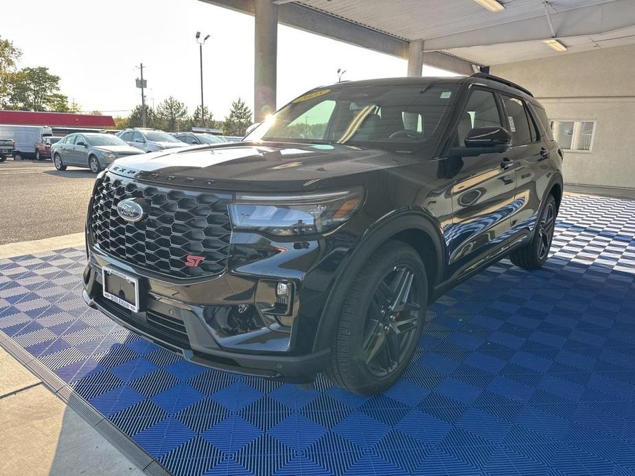 new 2025 Ford Explorer car, priced at $58,286