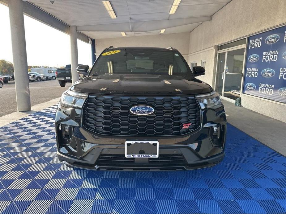 new 2025 Ford Explorer car, priced at $58,286