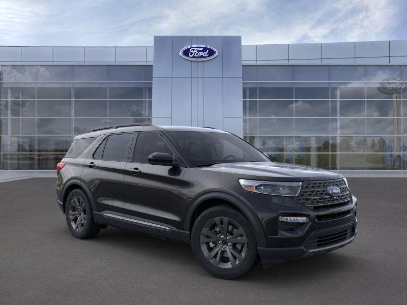 new 2024 Ford Explorer car, priced at $48,616