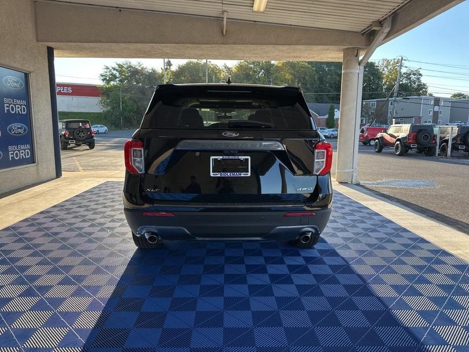 new 2024 Ford Explorer car, priced at $48,616