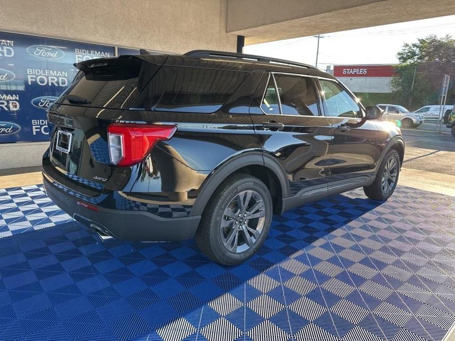 new 2024 Ford Explorer car, priced at $48,616