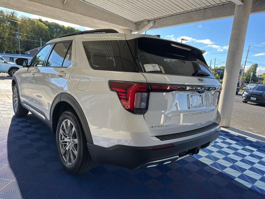 new 2025 Ford Explorer car, priced at $48,052