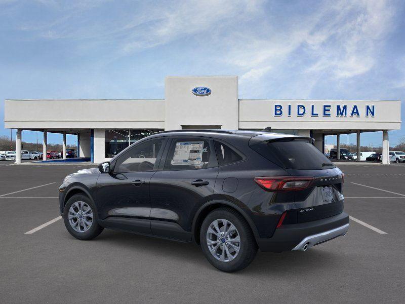 new 2025 Ford Escape car, priced at $28,499