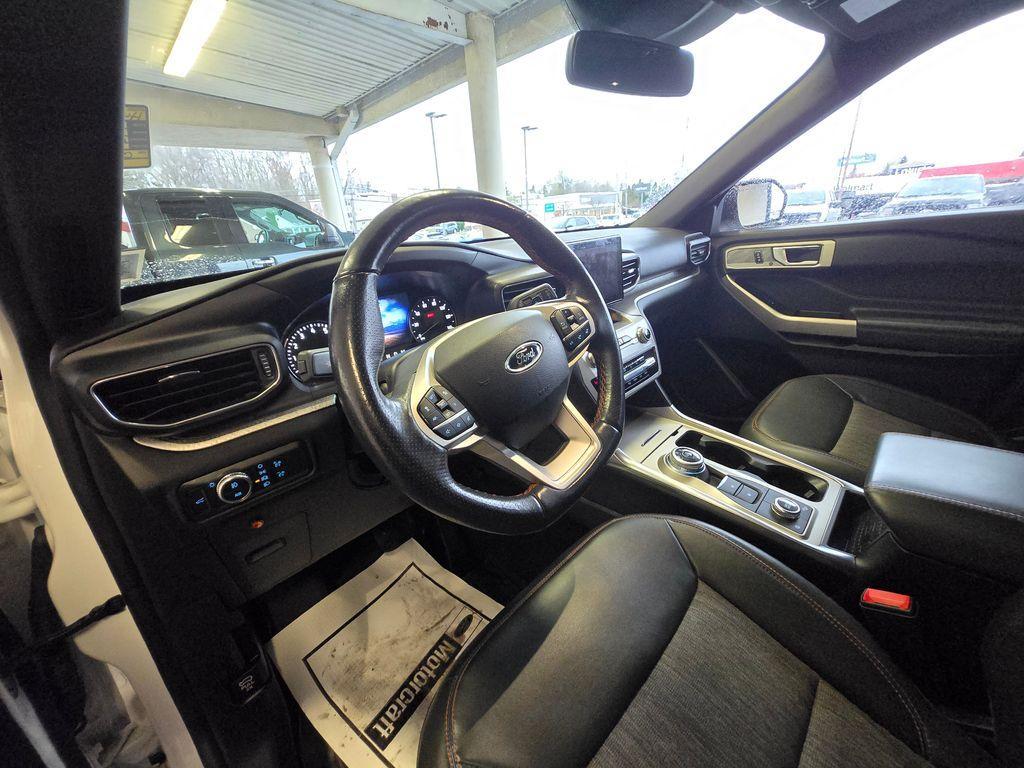 used 2022 Ford Explorer car, priced at $33,000